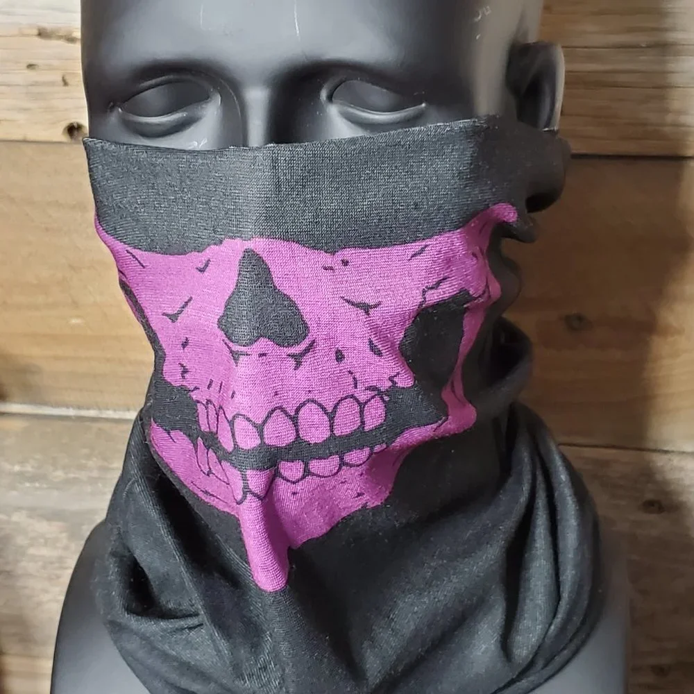 Unisex Purple Skull Face Tube Mask Neck GAITER Dust Shield Seamless Bandana